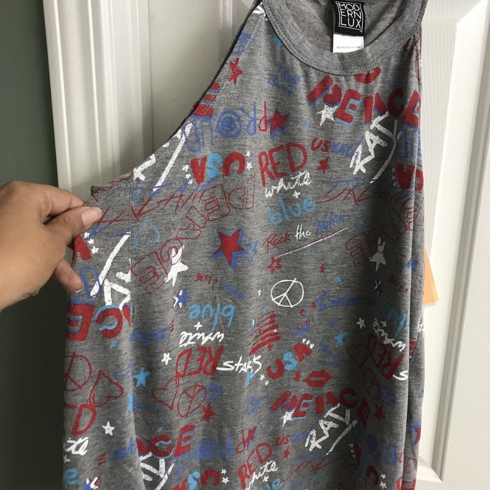 NWT Lux Women's American Pattern Graphic Tank Top - Picture 4 of 8